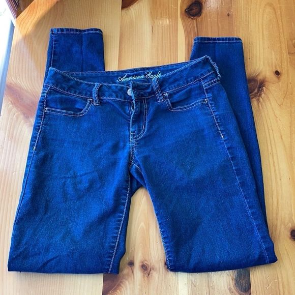 American Eagle Outfitters Denim - American Eagle Stretch Jegging - Size 2 Blue